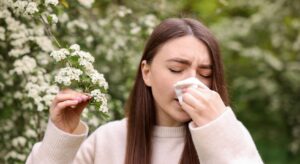 Allergie di primavera: guida pratica per gestire i sintomi (naso e occhi)